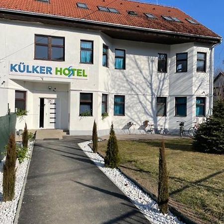 Kuelker Hostel Budapeste Exterior foto